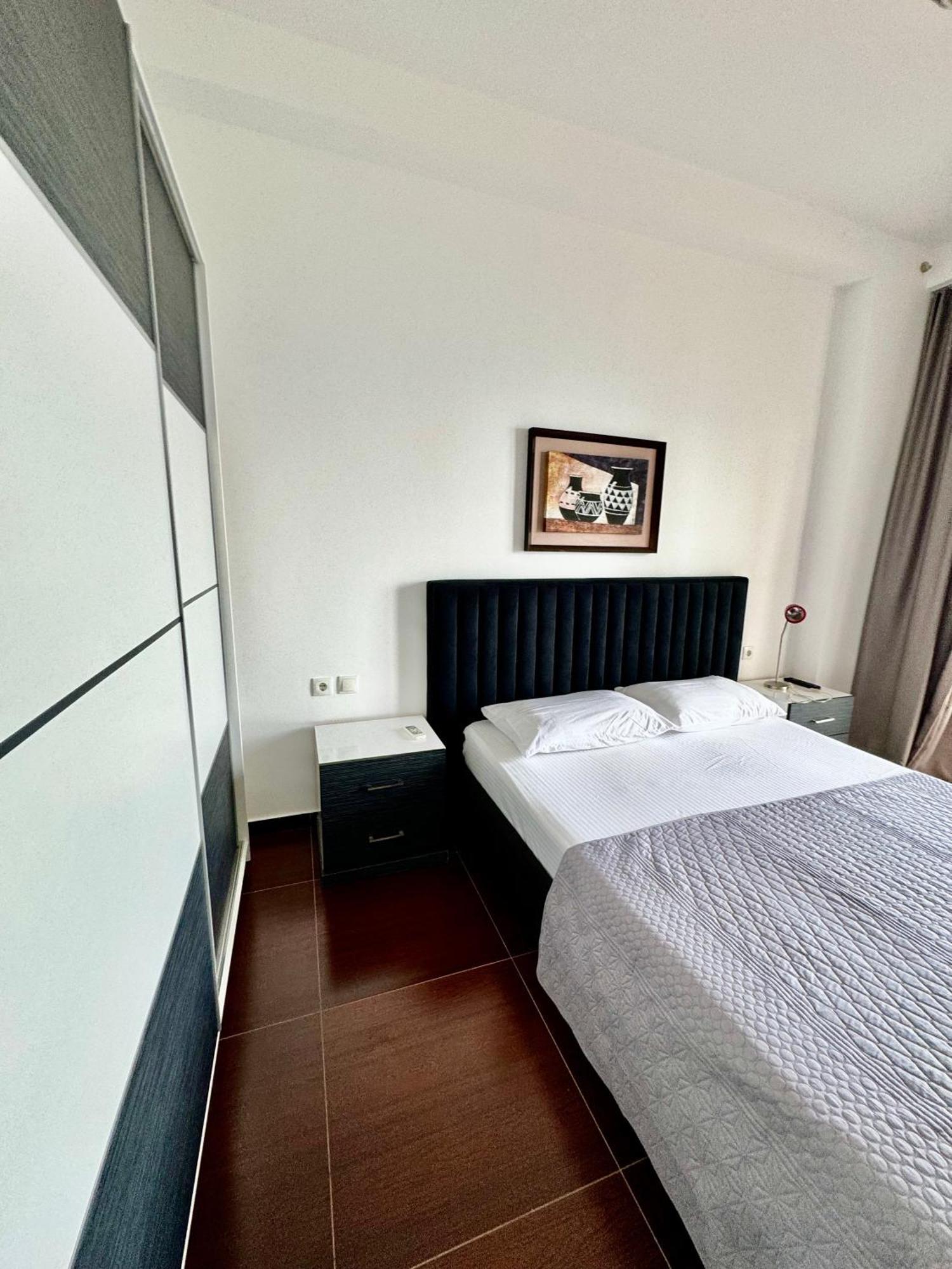 Apartment Blue Deluxe Sarande